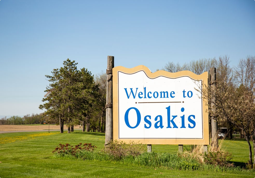 Welcome to Osakis sign